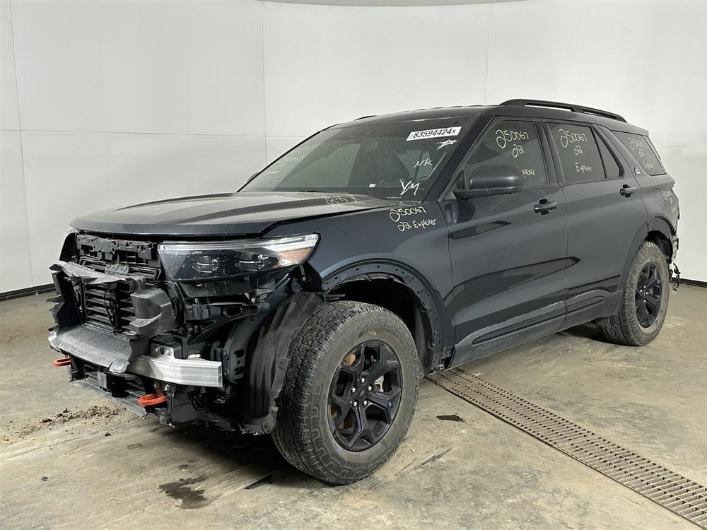 Camera/Projector Camera Windshield Mounted Fits 20-24 AVIATOR 2757455