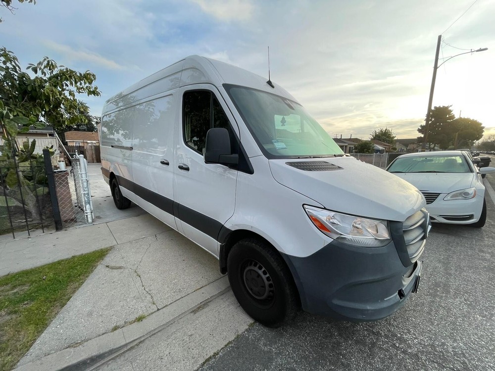 Moving Service need help with moving