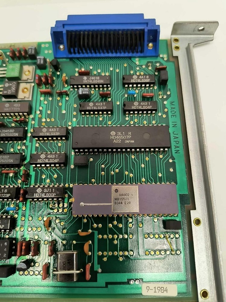 Hitachi BEH0802-02 1984.3 Circuit Board ships from MN
