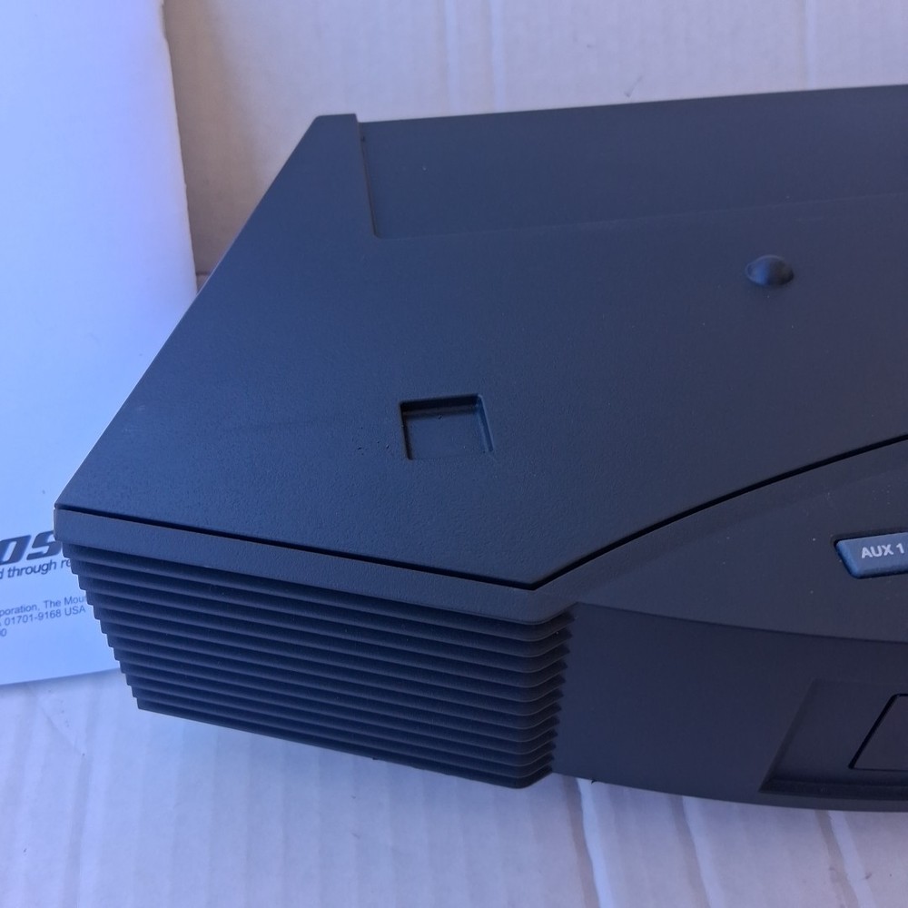 Bose Acoustic Wave Music System II Multi-Disc 5 CD Changer Powers On W/Remote