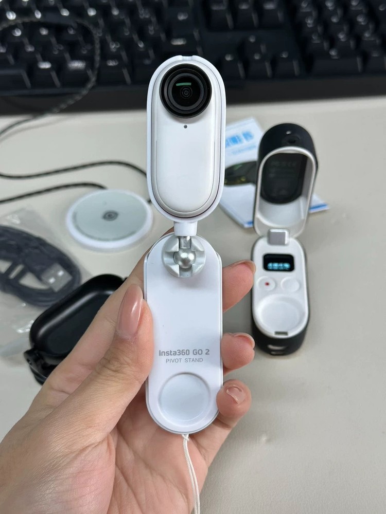 Insta360 GO 2 Small Action Camera – Charge Case + Accessories Tested Working