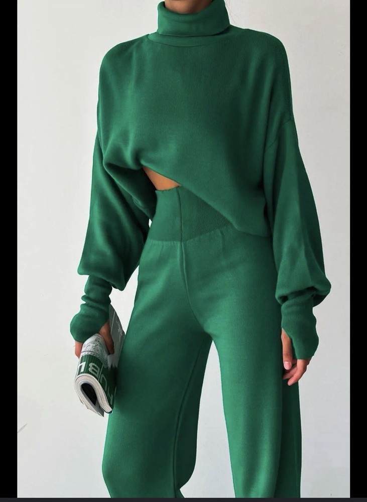 NTW Silk & Salt Emerald Green Knitted Turtleneck Pullover Pants 2 Piece Suit