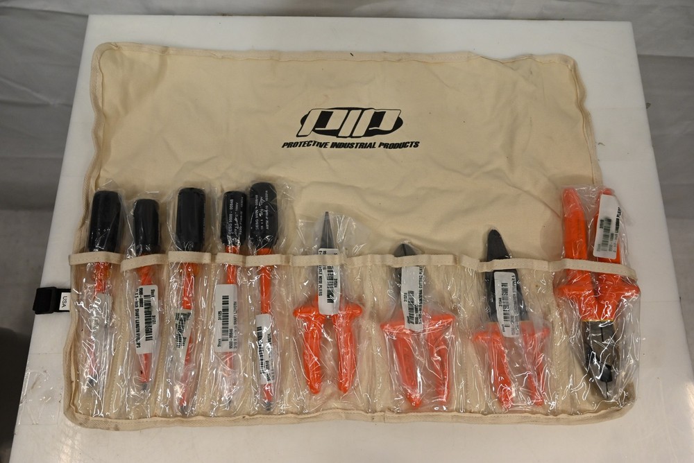 Pip 9600-13302 : 9pc Basic Electrician's Tools