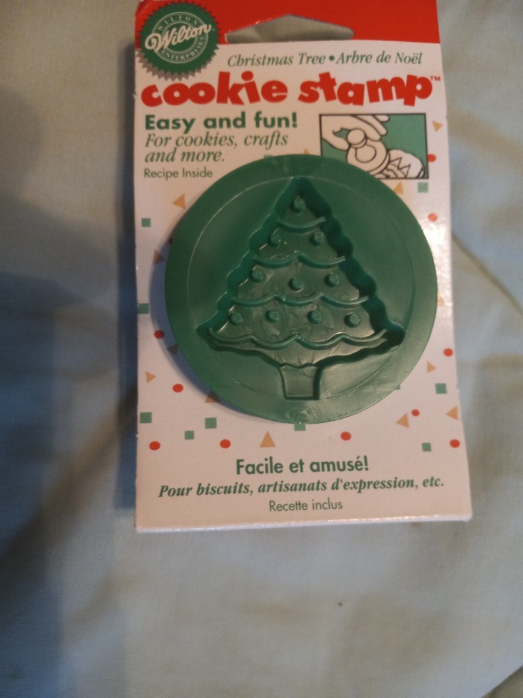 1997 Wilton Cookie Stamp Christmas Tree