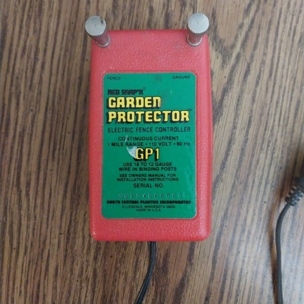 RED SNAP'R Garden Protector GP 1 110 Volt Untested