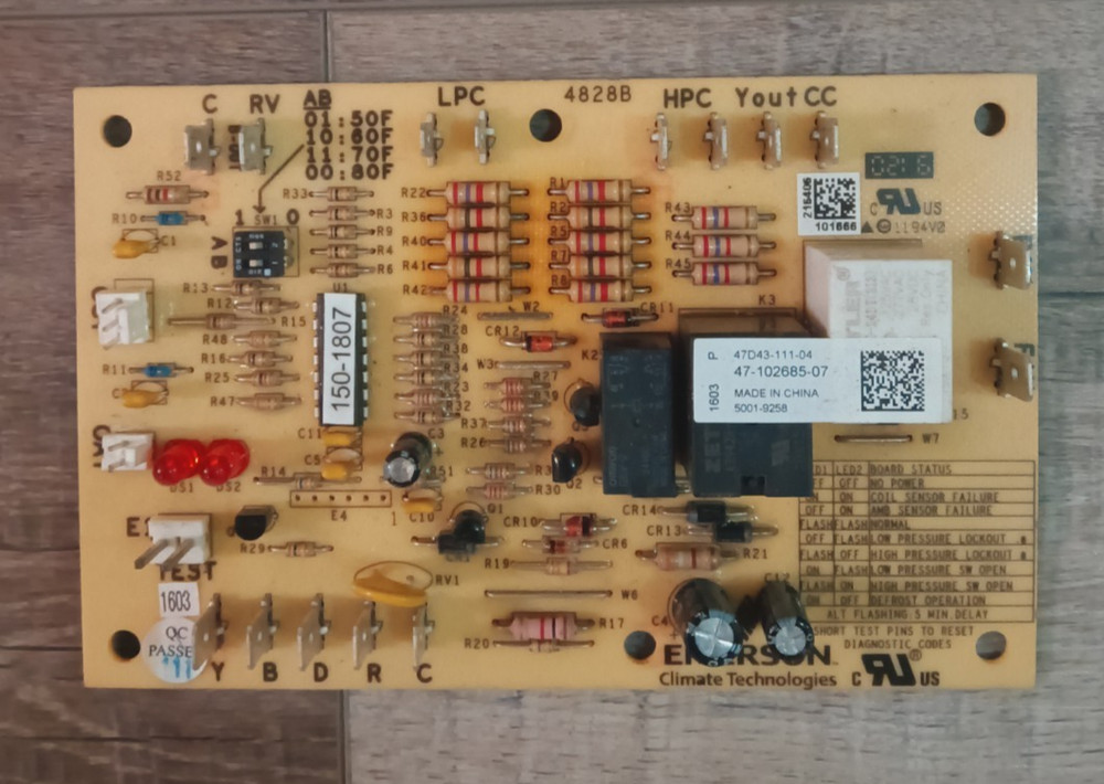 EMERSON CONTROL BOARD 47-102685-07 47D43-111-04