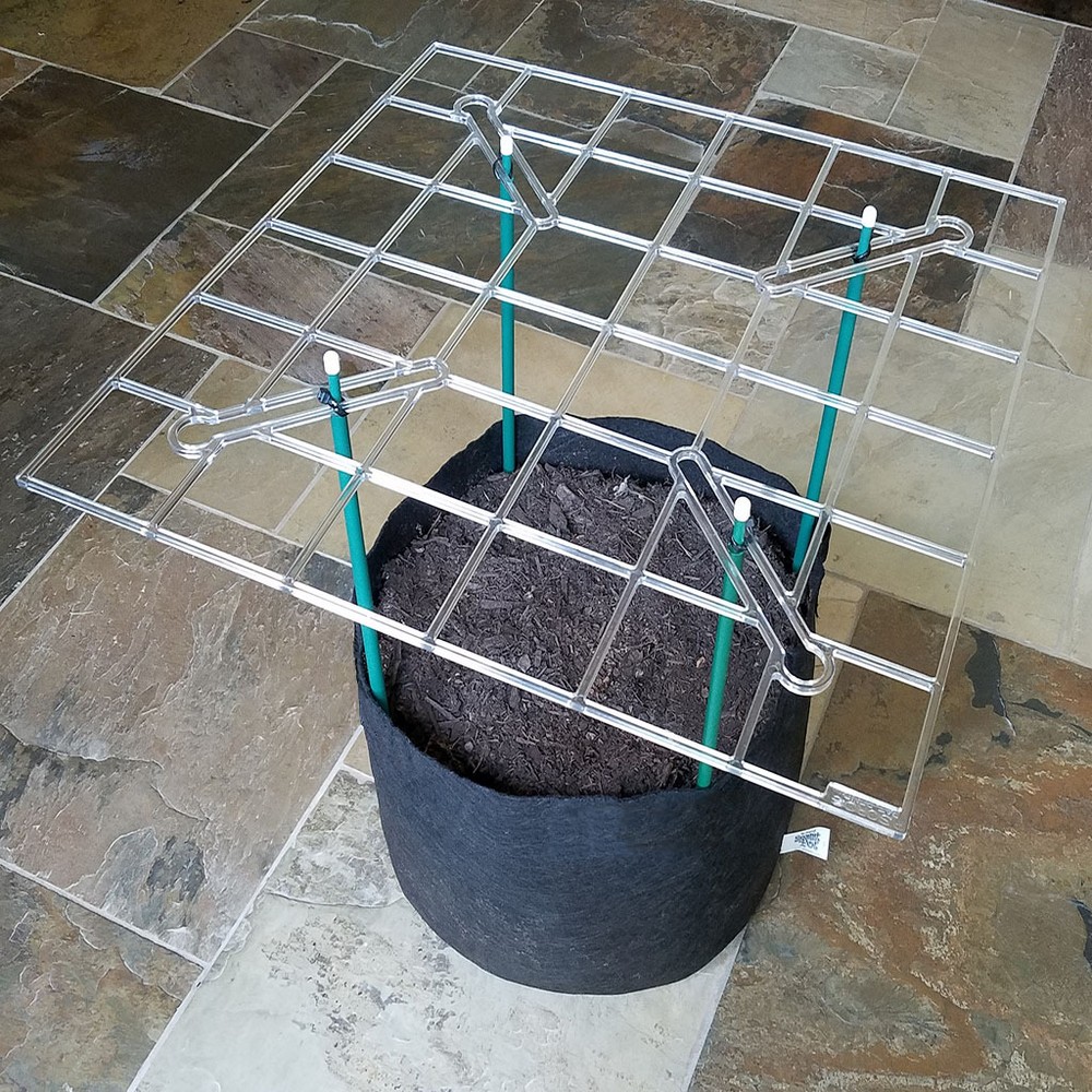 Smart P SCROG Kit - Complete with 5 gal. Smart Pot® and adjustable stakes