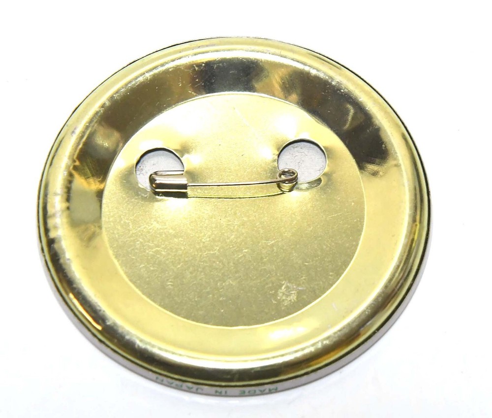 KISS ME I'M IRISH BUTTON PINBACK
