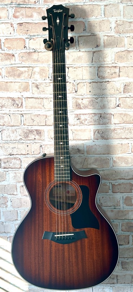 Taylor 324CE 2019 - Shaded Edgeburst