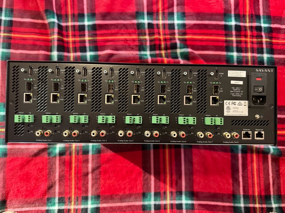 Savant Pro AV PAV-VIM8S-00 IP Video 8-Input Transmitter