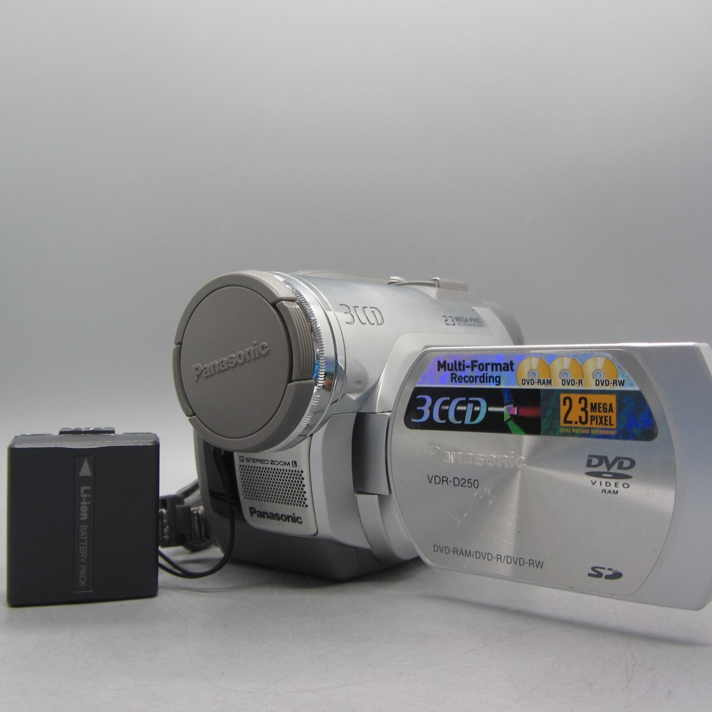Panasonic 3CCD VDR-D250 Handheld DVD-RW Camcorder Silver Tested