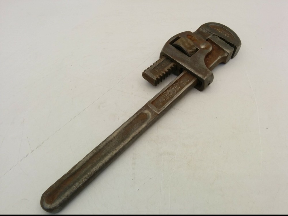 VINTAGE THE RIDGE TOOL CO. IMPROVED STILLSON #14 PIPE/MONKEY WRENCH