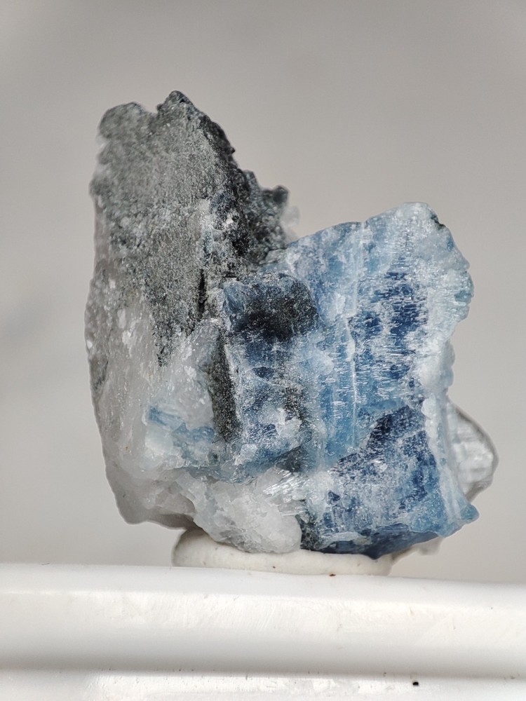 Alkali Beryl Crystal On Matrix With Nice Terminations-Pak.