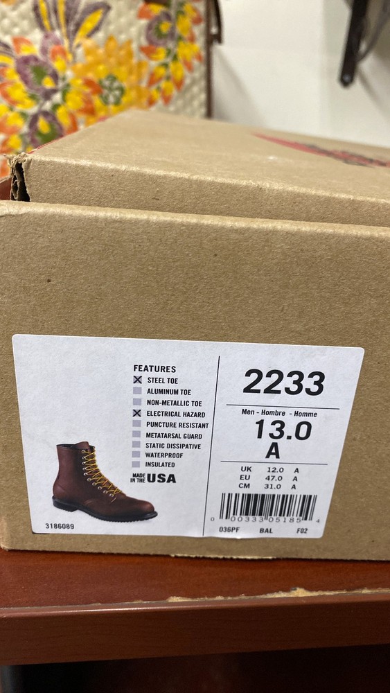 RED WING 2233 13 A WORK BOOT NEW IN BOX WITH