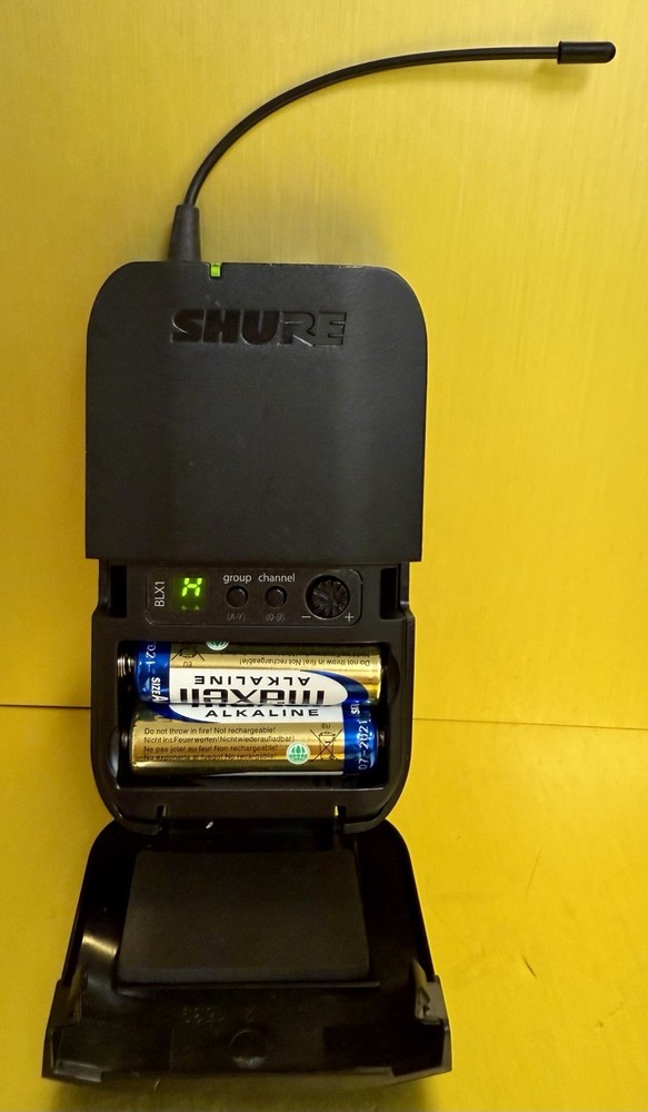Shure BLX1 Wireless Bodypack Transmitter - H11 Band