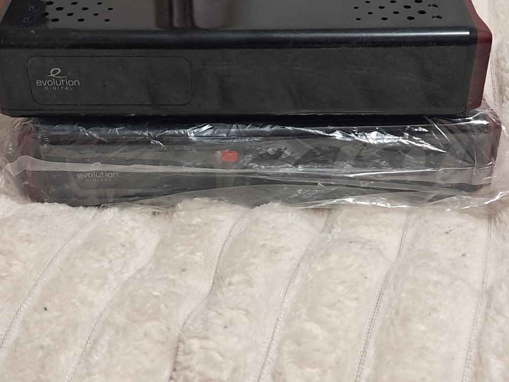 Cable Box Lot 0f 2 Evolution Digital HD Set Top DMS2004UHD
