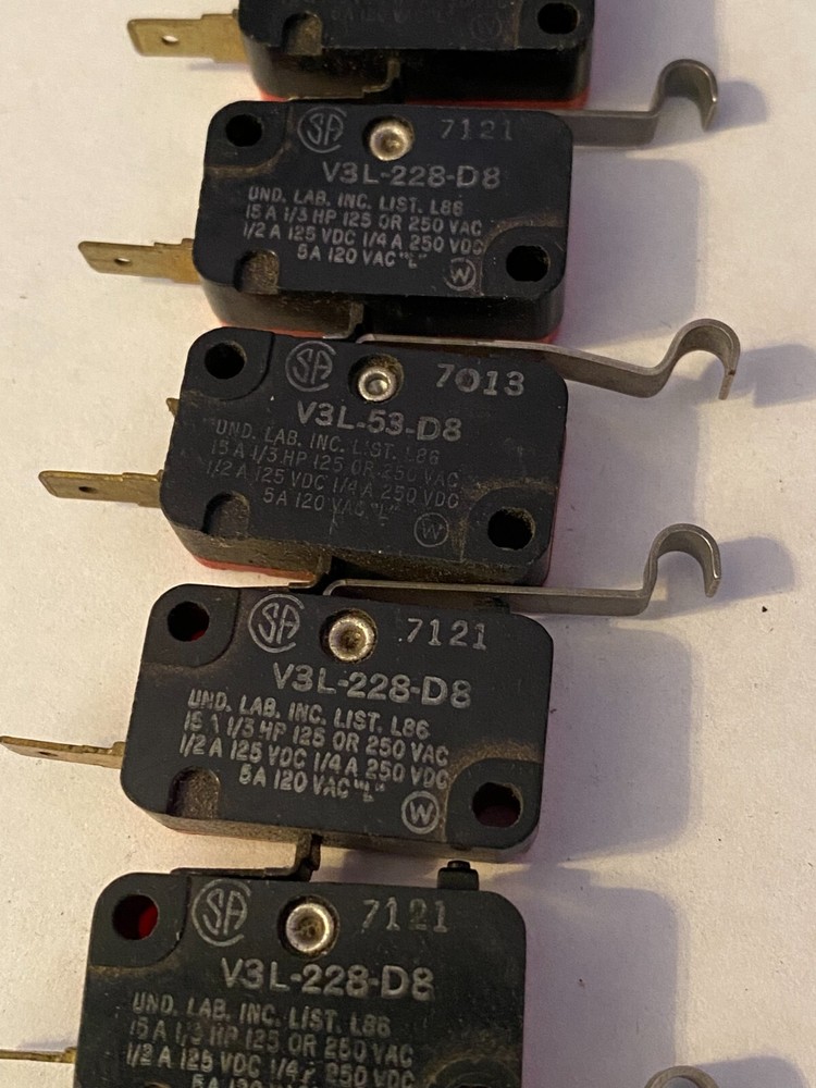 Honeywell micro switch lot SEE PICS (BS-880)