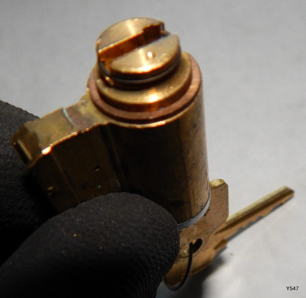 U.S. Lock Brass Lock Box Cylinder w/ Two Keys 44418