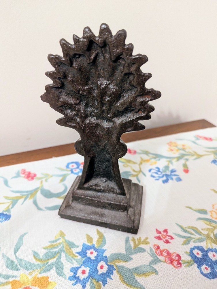 Vintage Cast Iron Wheat Bookend(1)