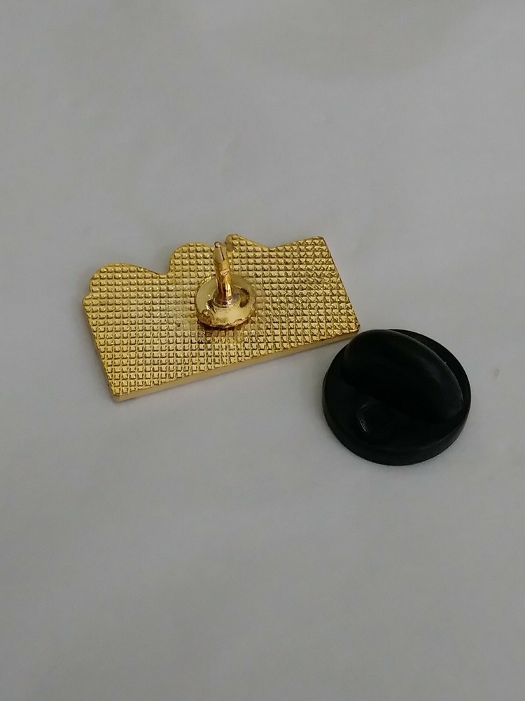 100 Top Hospitals Lapel Hat Jacket Pin