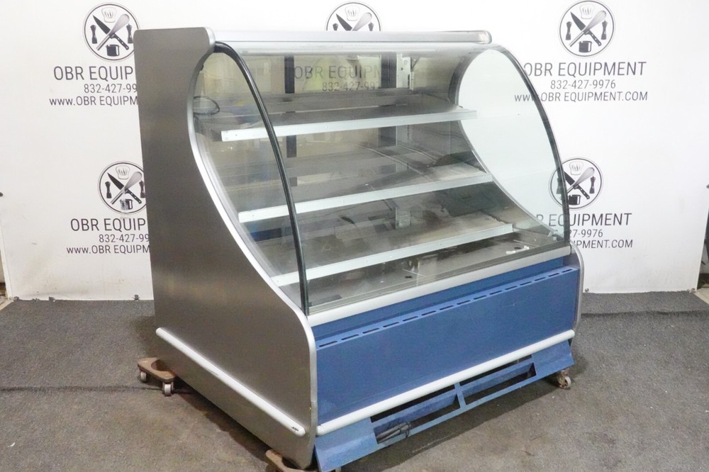 STRUCTURAL CONCEPTS 50” CURVED GLASS REFRIGERATED BAKERY DISPLAY CASE MODEL HV48