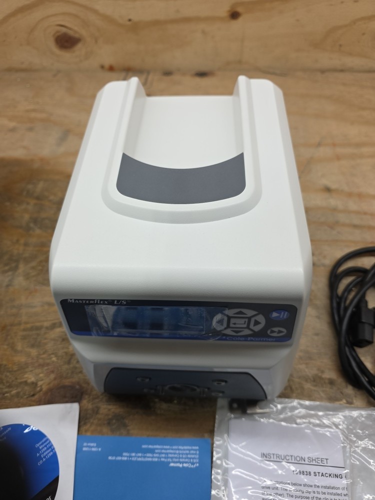 MasterFlex L/S Peristatic Pump 07522-30
