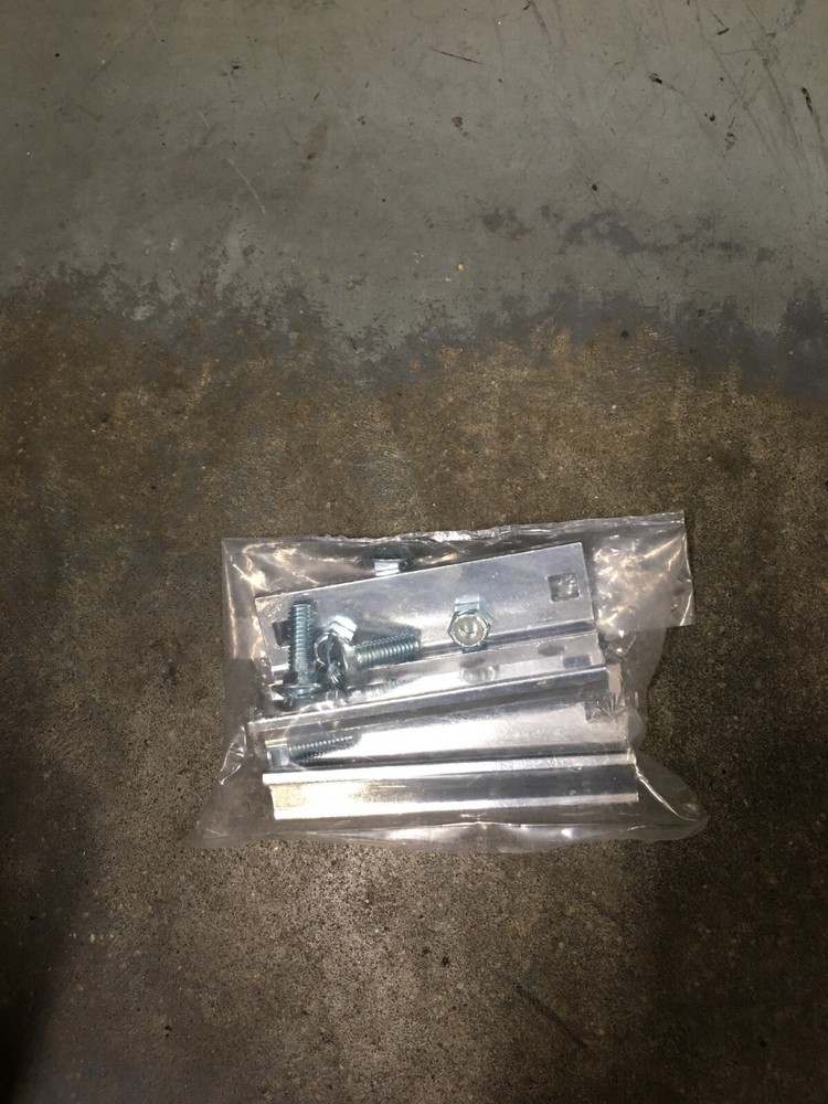 2002-306 B&P MOUNTING BRACKET KIT