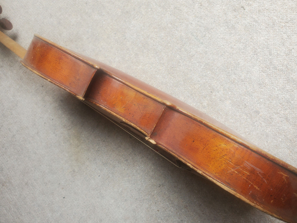 Nice old Viola, 65cm, needs service