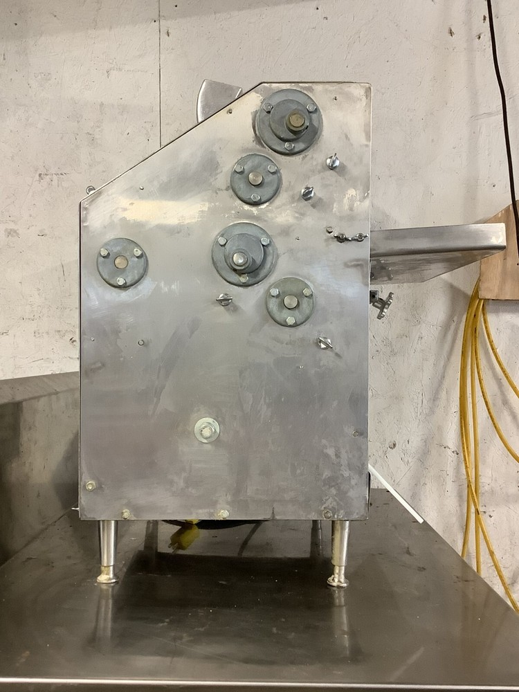 Dough Roller Sheeter Acme MRS11 115V 1phTESTED