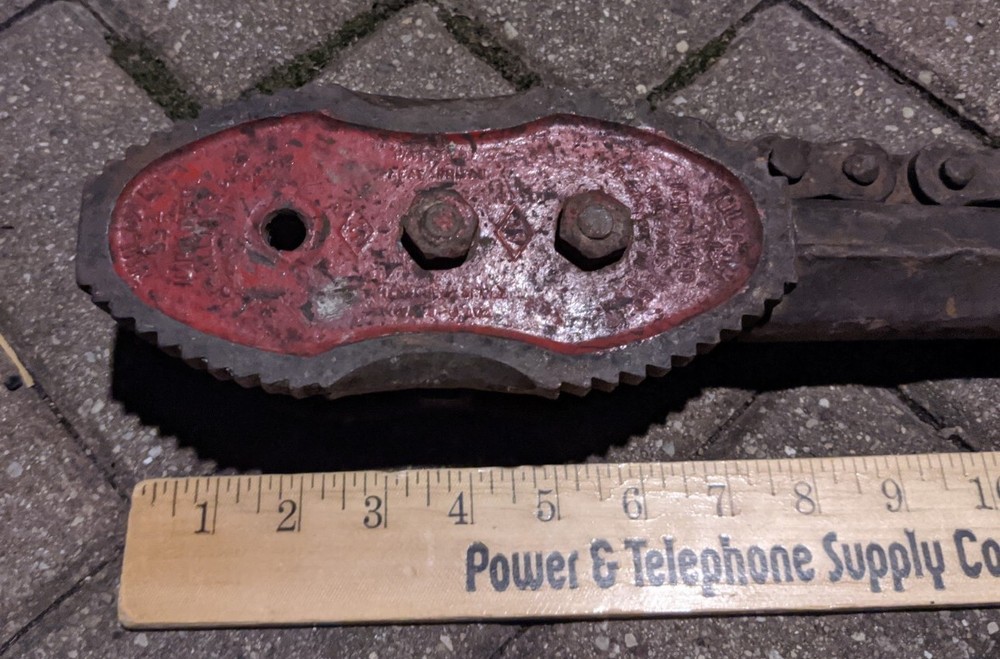 Vintage Vulcan 46" Pipe Chain Wrench Tool