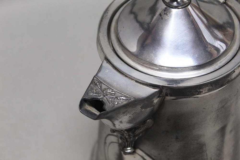 1868 Large Ice Water Pitcher Meriden Co . ANT247