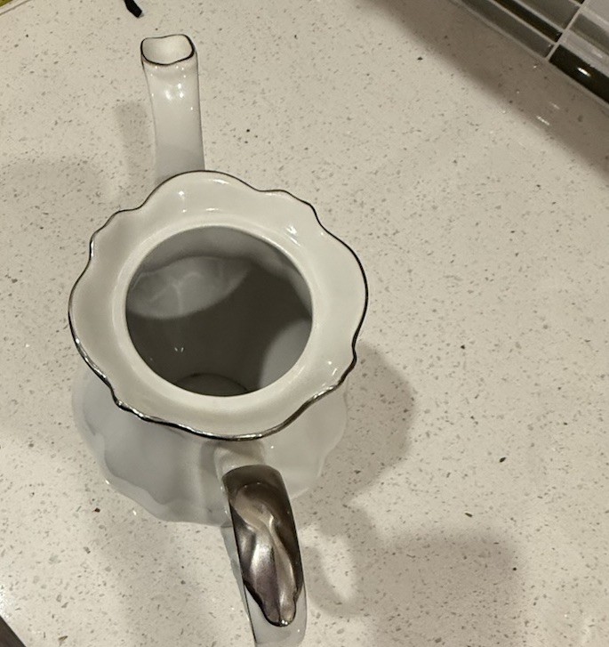 VNt Germany J. Kronester Tea Pot