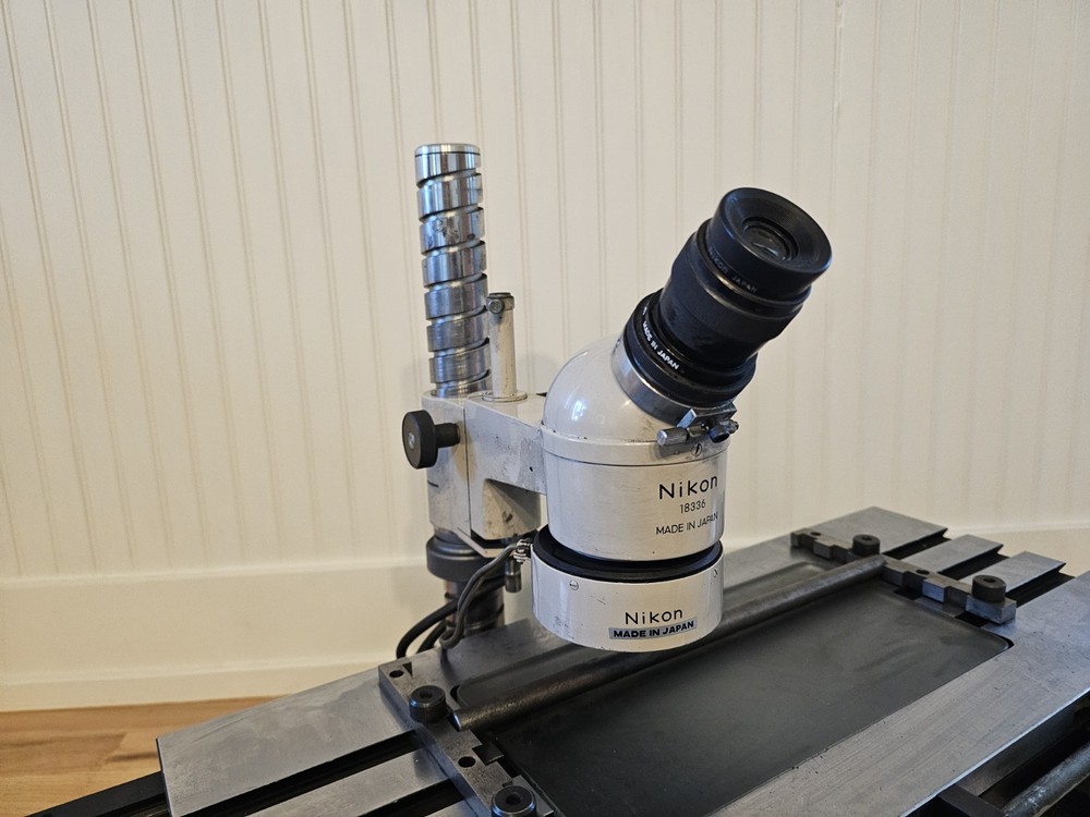 Nikon Measurescope Toolmakers Measuring Microscope X-Y Table Brown & Sharp Dials