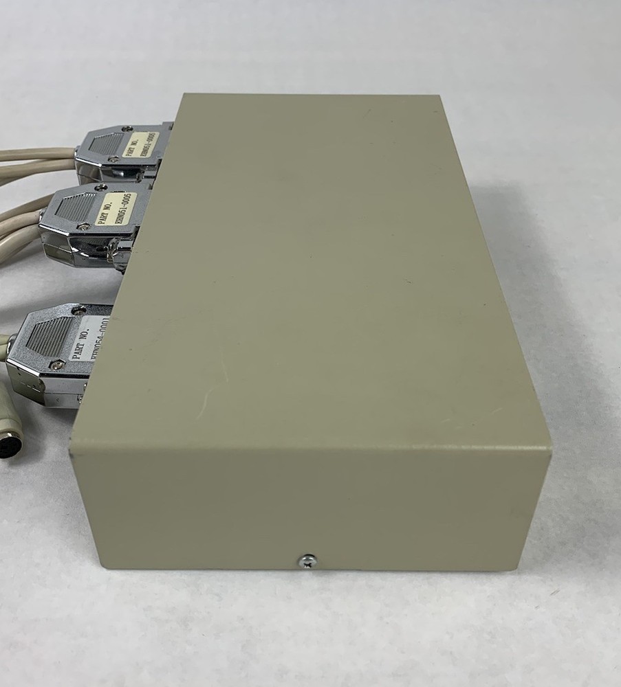 Black Box ServSwitch SW722A-R2 w/ Cords