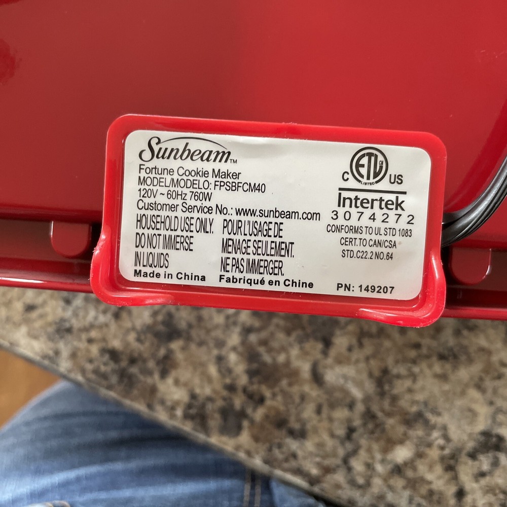 Sunbeam Fortune Cookie Maker FPSBFCM40 Electric