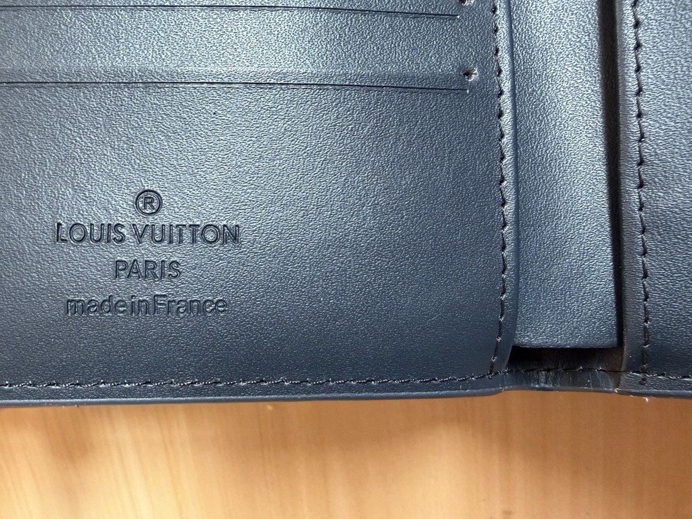 louis vuitton Bifold Wallet Monogram
