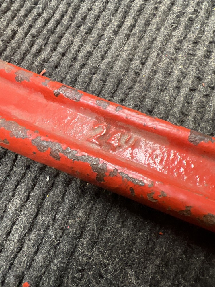 Used Unbranded 24" Heavy Duty Pipe Wrench