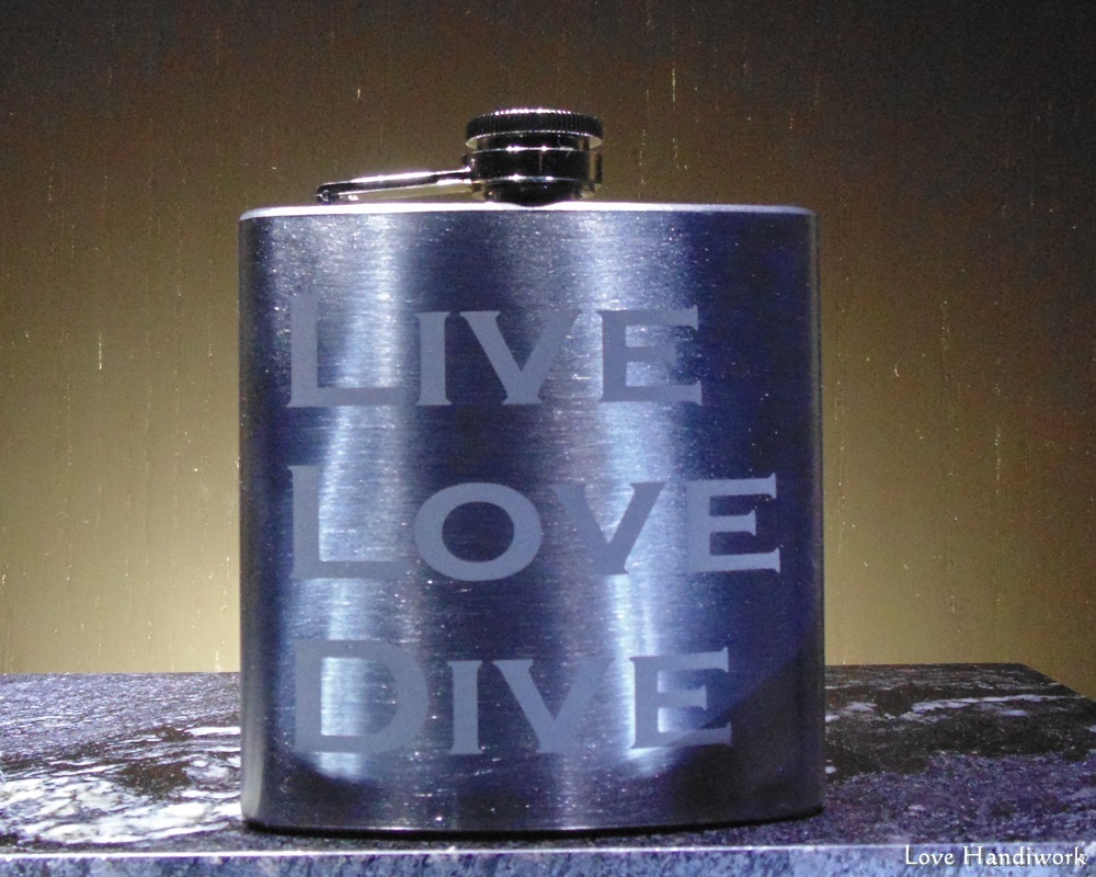 LIVE LOVE DIVE Scuba Diver Apron - Black