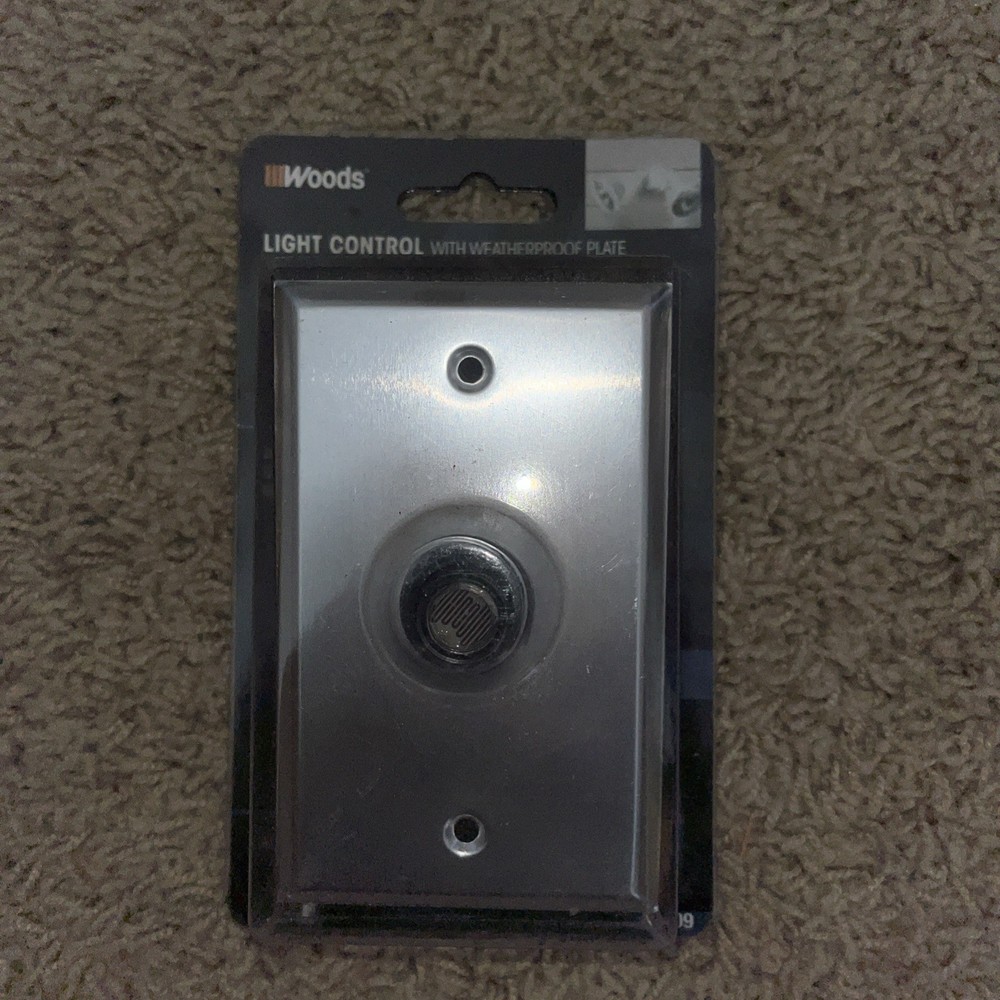 59409 Hardwire Light Control with Photocell and Wall Plate Light Sensor Switch