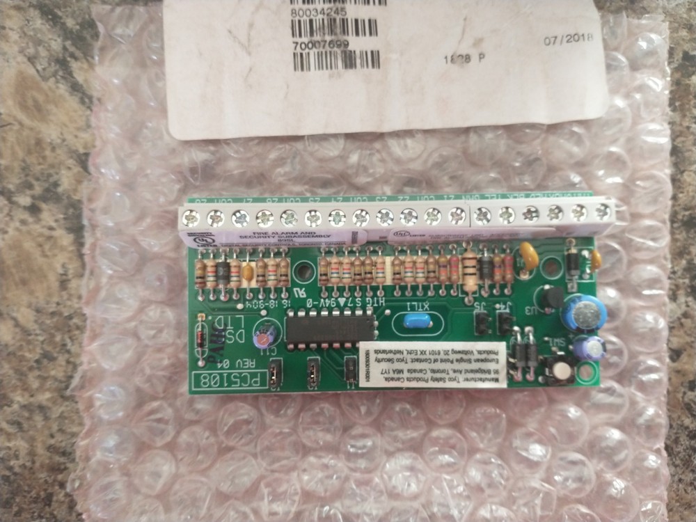 DSC PowerSeries PC5108 8 Zone Expander Module -New in Box