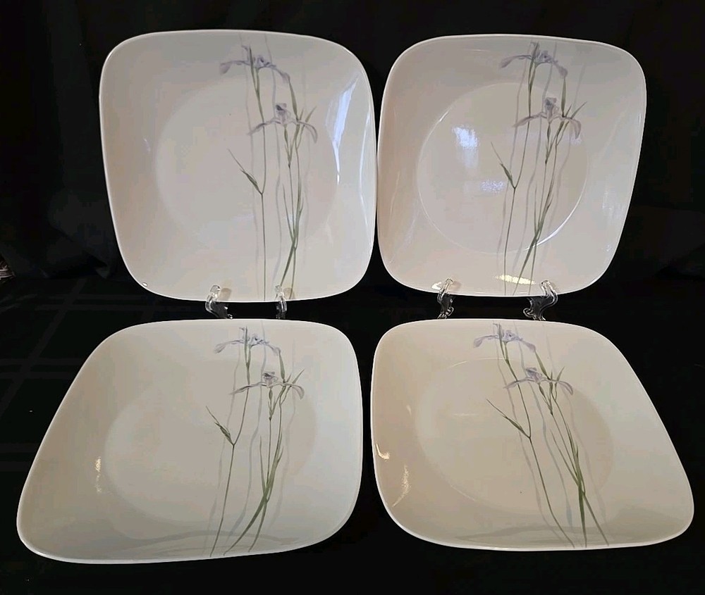 4 VTG CORELLE 'SHADOW IRIS’ SQUARE DINNER PLATES