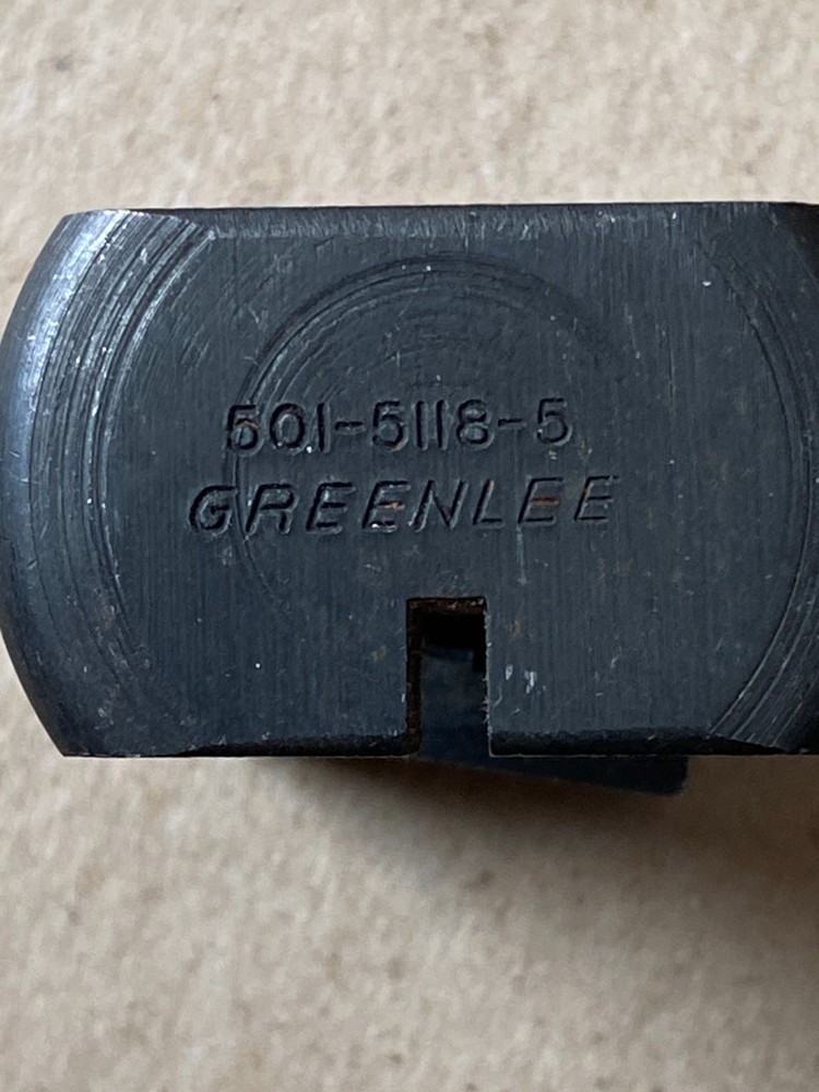 Greenlee Rectangular Knock-Out Punch 1.019" x .860" Rectangle