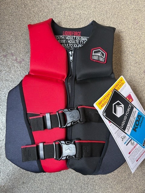 Liquid Force KOA Junior CGA Lifejacket