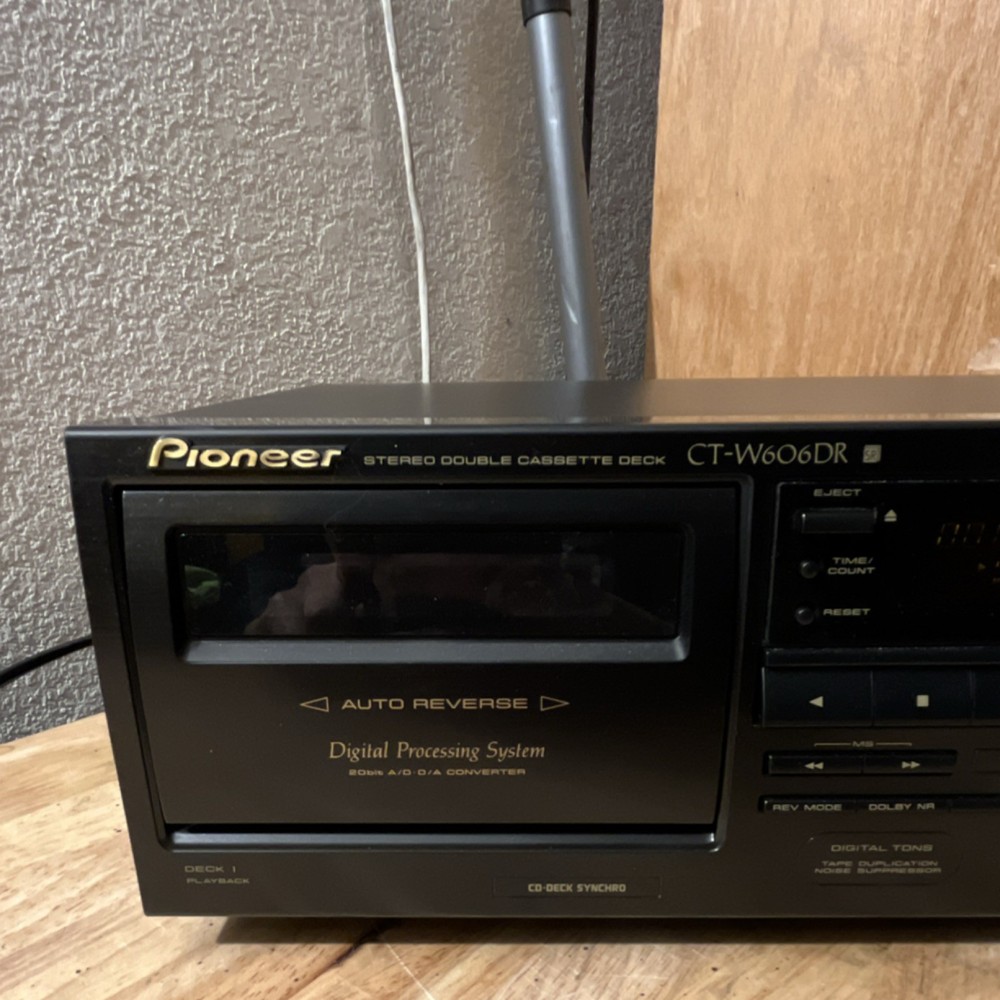 Pioneer CT-W606DR Cassette Deck Auto Reverse Digital Processing working perfect