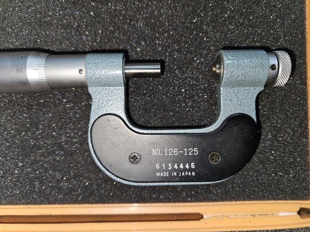 Mitutoyo 126-125 Interchangeable Anvil Screw Thread Micrometer 0 - 25mm Range