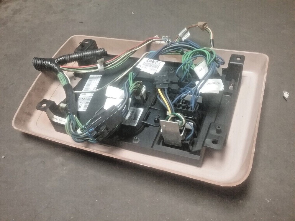 INTERNATIONAL SLEEPER CONTROL PANEL XS276452