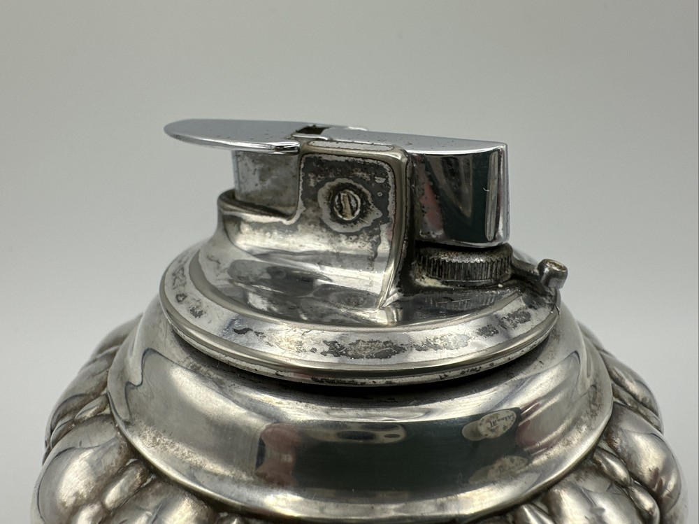 Vintage Ronson Crown Varaflame Round Table Lighter Silver Plate