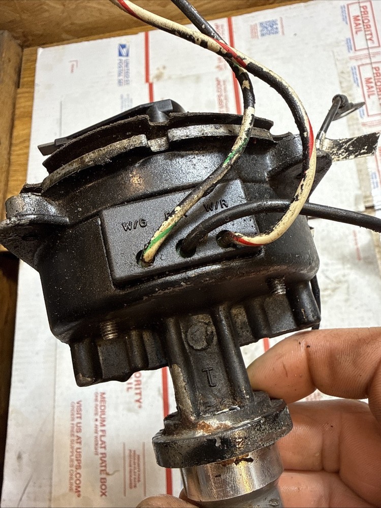 mercruiser V8 thunderbolt distributor 805185-C1