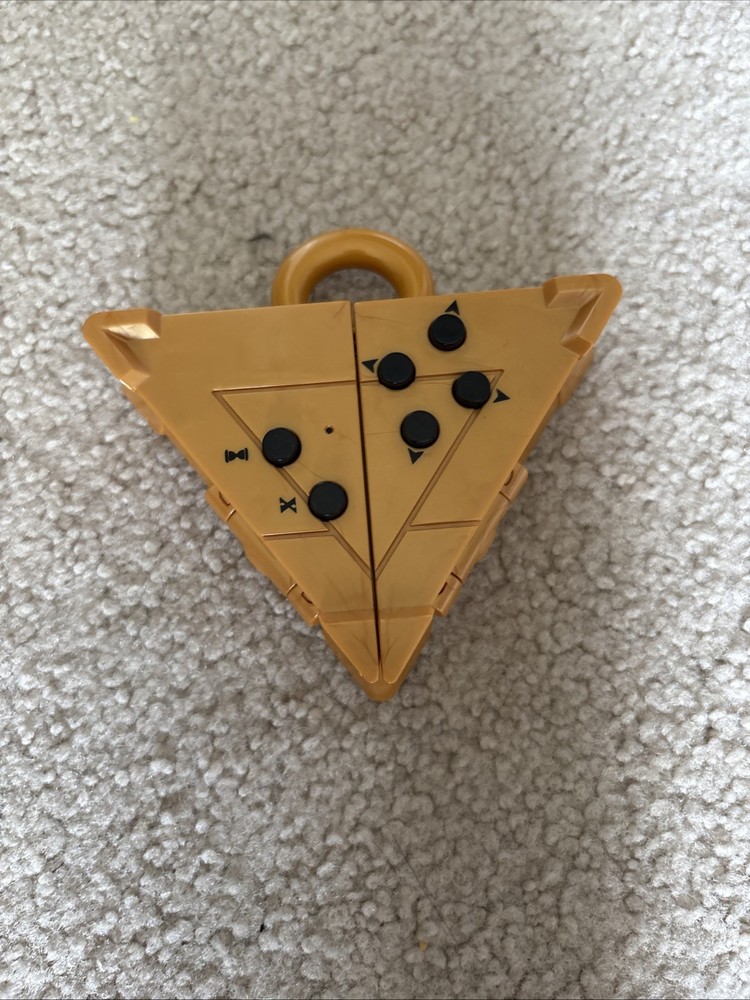 YU-GI-OH! 1996 ELECTRONIC MULTI-MASTER HANDHELD GAME MATTEL