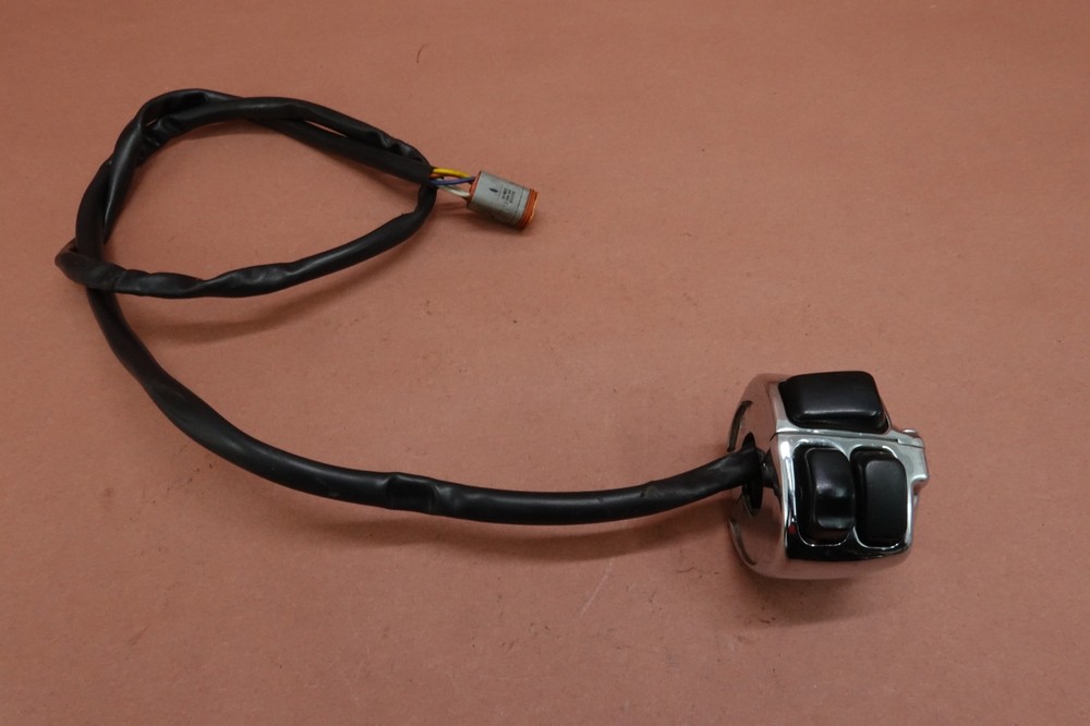 2000-2005 Harley Dyna Super Glide FXD Left Headlight Bar Switch